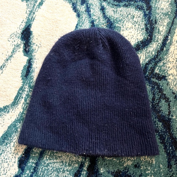 Nike & 2BB beanies - Picture 4 of 6
